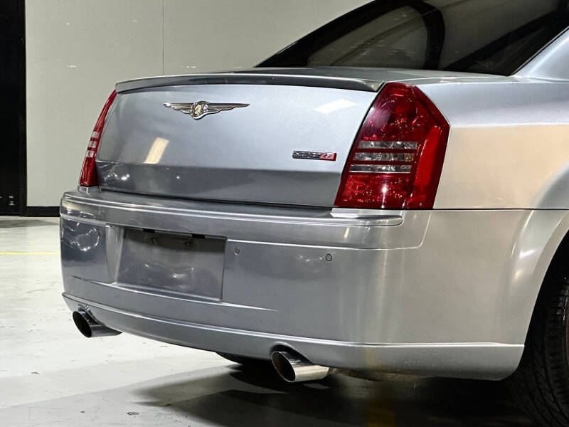2006 Chrysler 300 SRT-8