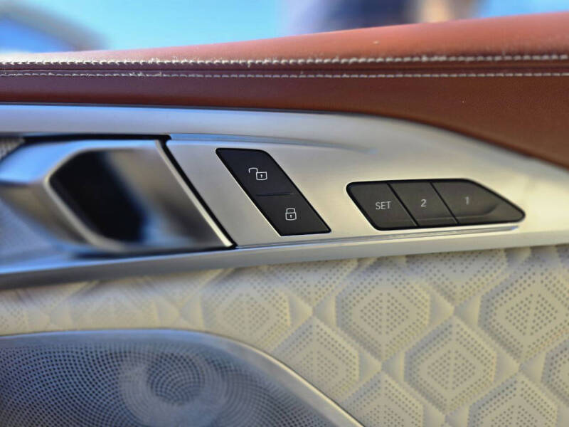 2020 BMW M8 Competition