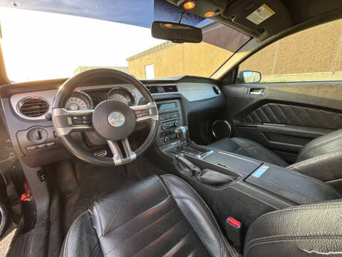 2012 Ford Mustang V6 Premium