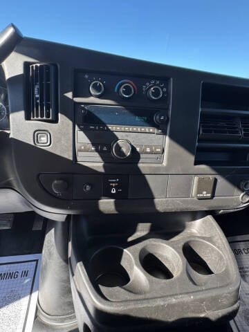 2016 GMC Savana 3500