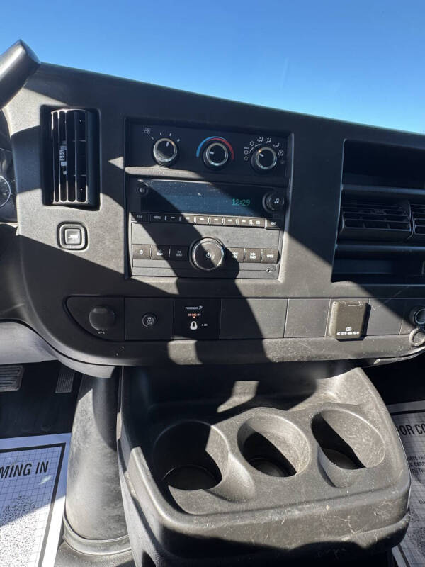 2016 GMC Savana 3500