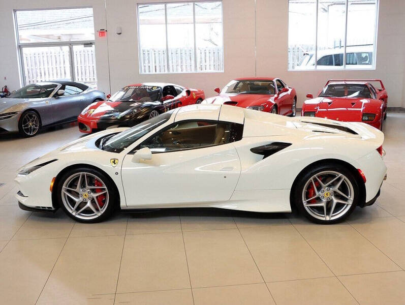 2022 Ferrari F8 Spider