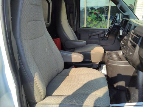 2021 Chevrolet Express 2500