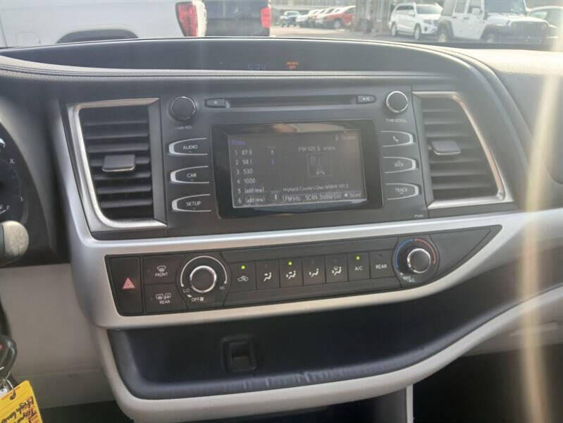 2016 Toyota Highlander