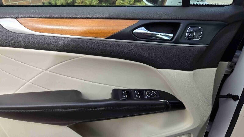 2016 Lincoln MKC Reserve