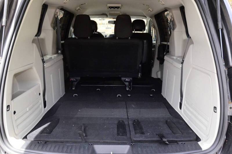 2017 Dodge Grand Caravan SE