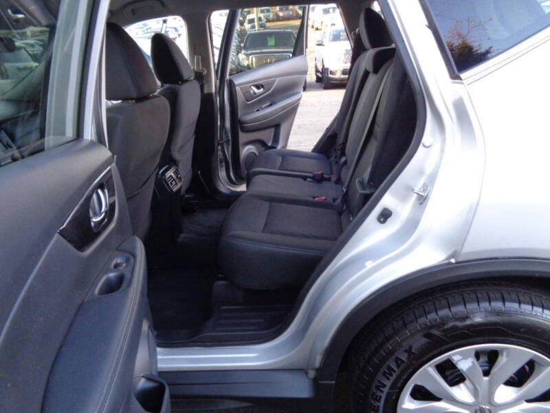 2018 Nissan Rogue S