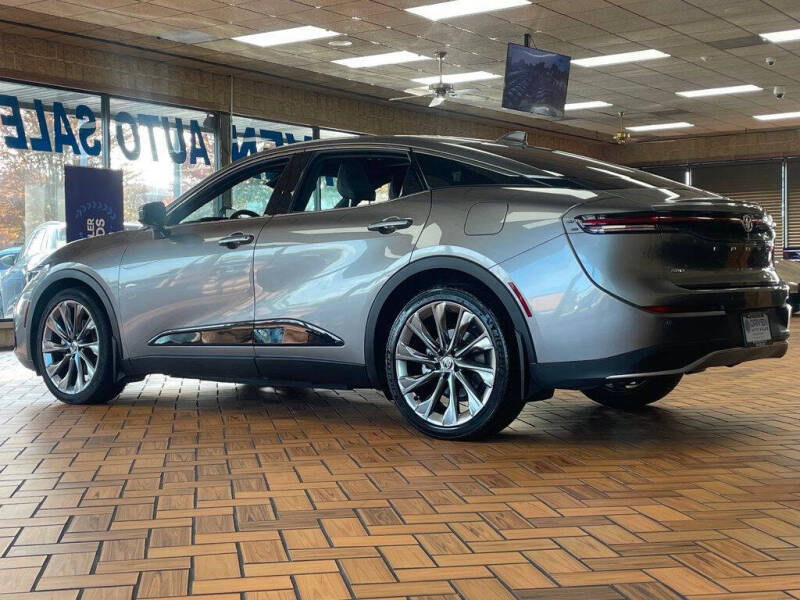 2023 Toyota Crown Limited