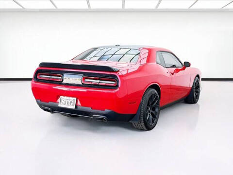 2015 Dodge Challenger SXT