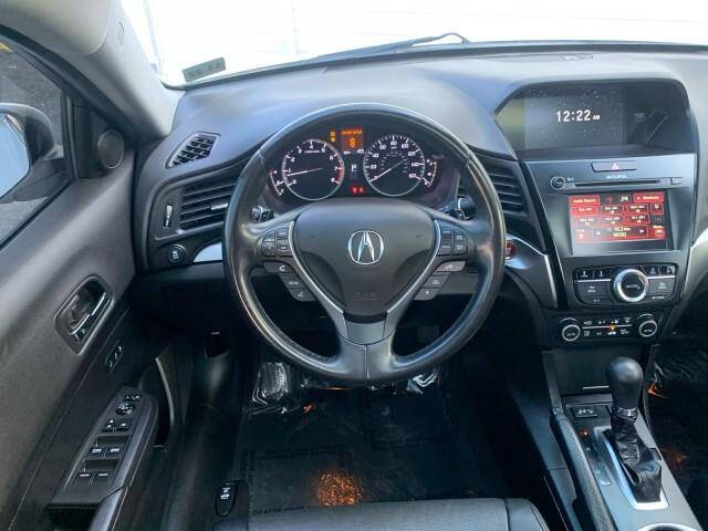 2017 Acura ILX w/Premium