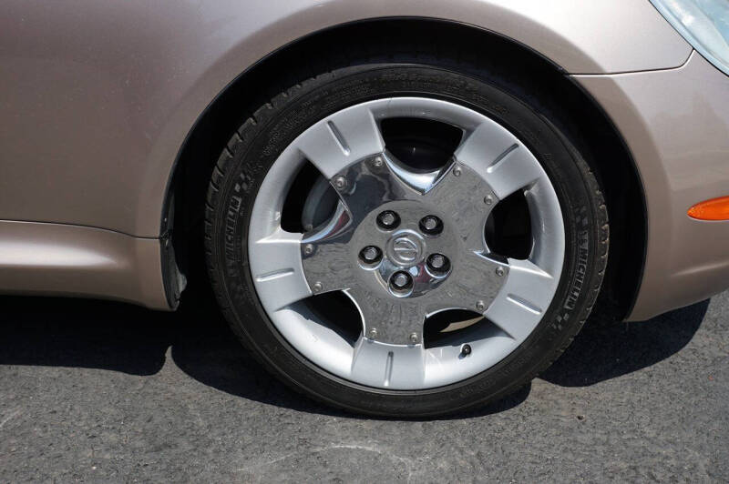 2004 Lexus SC 430