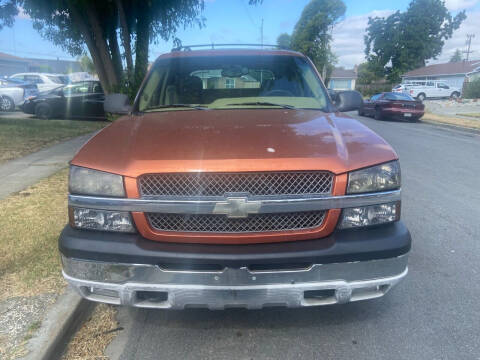 2004 Chevrolet Avalanche for sale at AUTO LAND in NEWARK, CA