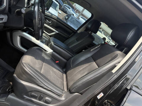2017 Nissan Titan PRO-4X