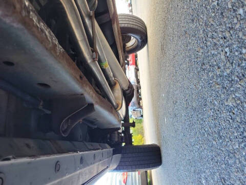 2013 Nissan Titan SV