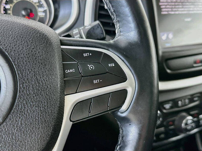 2018 Jeep Cherokee Latitude Plus