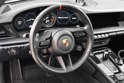 2022 Porsche 911 Carrera 4 GTS