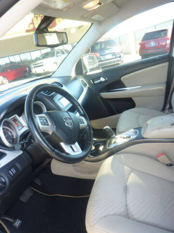 2014 Dodge Journey SE