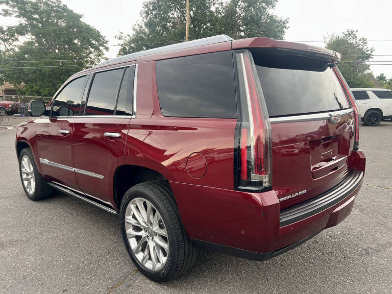 2017 Cadillac Escalade Premium Luxury