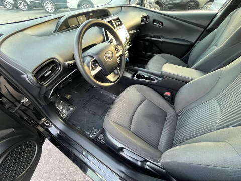2016 Toyota Prius Two