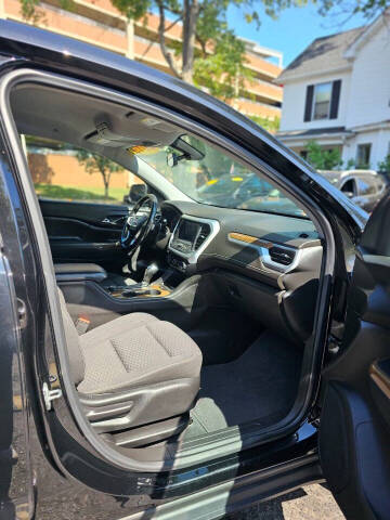 2019 GMC Acadia SLE-1