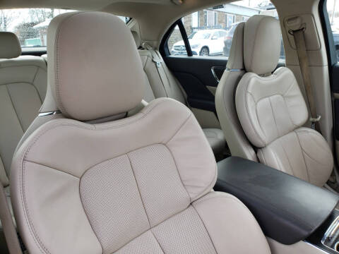 2019 Lincoln Continental Reserve