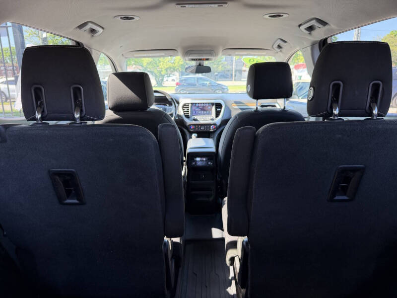 2019 GMC Acadia SLE-2
