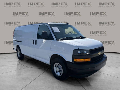 2021 Chevrolet Express 2500