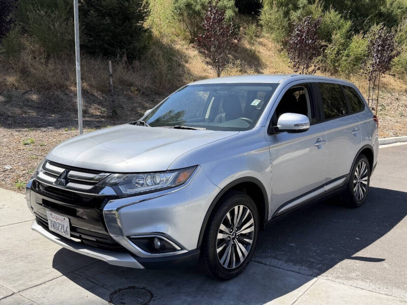 2016 Mitsubishi Outlander SE