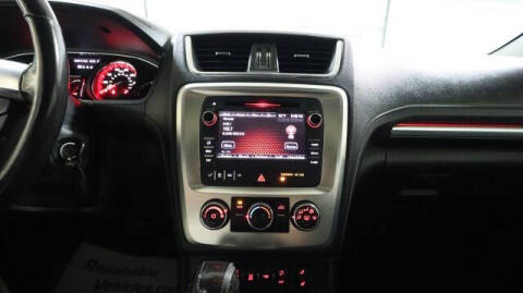 2015 GMC Acadia SLE-2