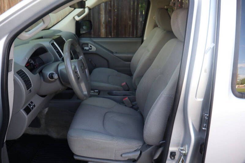 2016 Nissan Frontier S