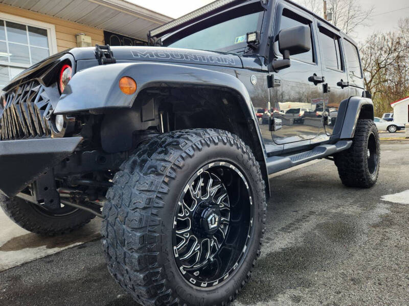 2017 Jeep Wrangler Unlimited Smoky Mountain