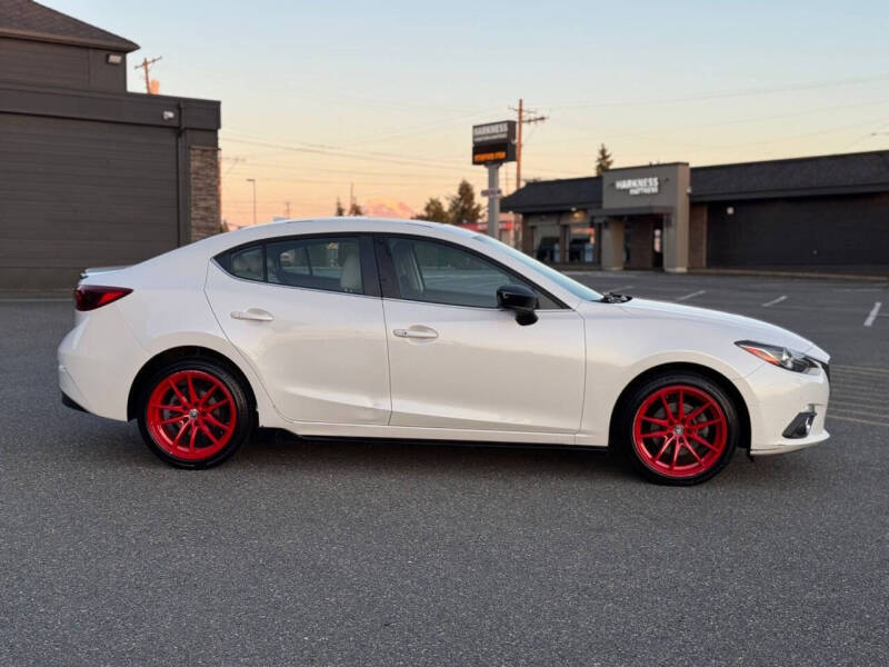 2015 Mazda MAZDA3 s Grand Touring