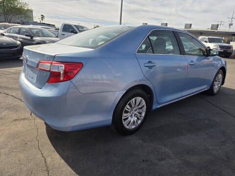 2012 Toyota Camry LE