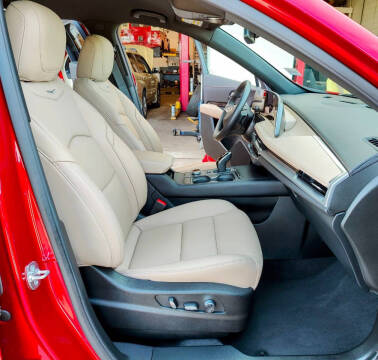 2024 Cadillac XT4 Premium Luxury