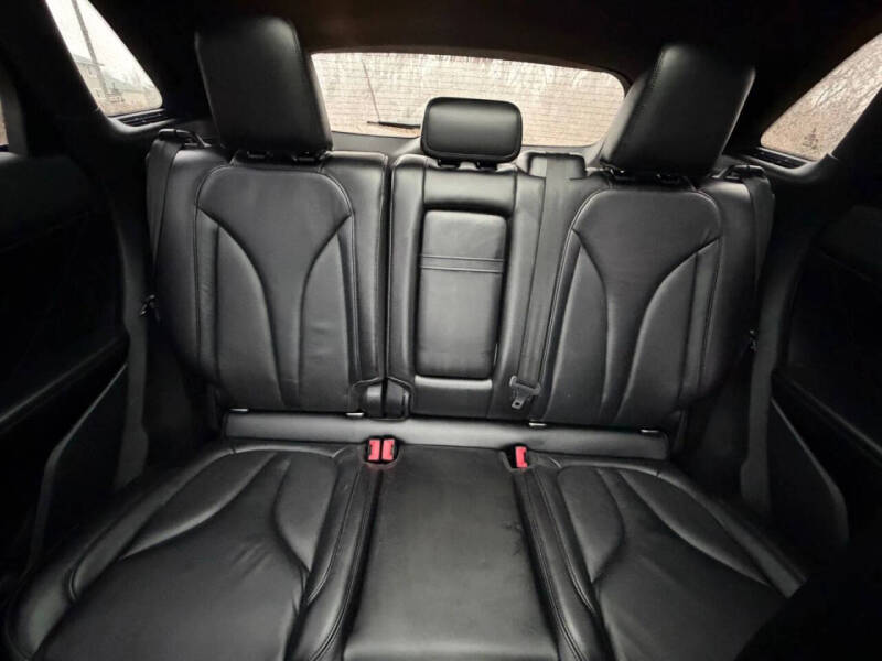 2016 Lincoln MKC Select