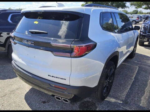 2026 GMC Acadia Elevation