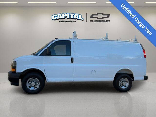2025 Chevrolet Express 2500