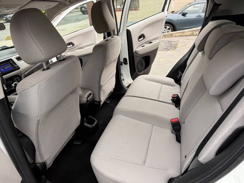 2016 Honda HR-V LX
