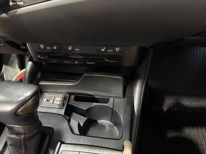 2020 Lexus ES 350