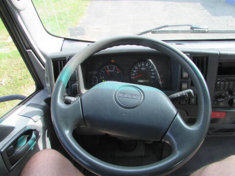 2008 Isuzu NPR