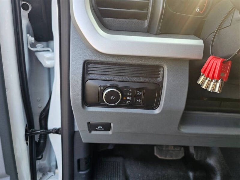 2025 Ford F-350 Super Duty XL