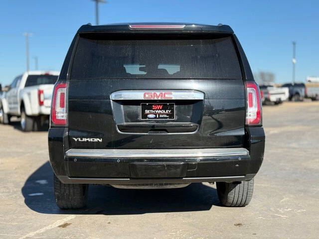 2016 GMC Yukon Denali