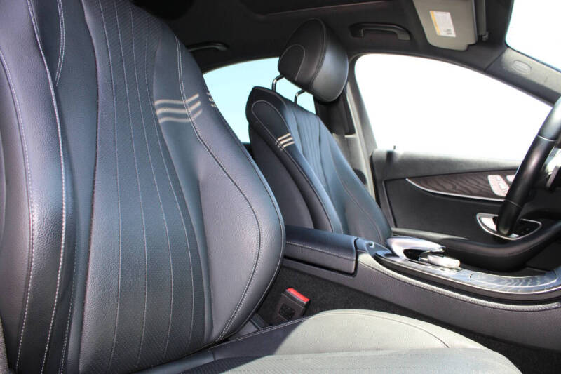 2019 Mercedes-Benz E-Class E 300