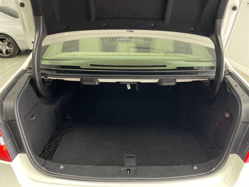 2011 Mercedes-Benz E-Class