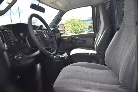 2017 Chevrolet Express 2500