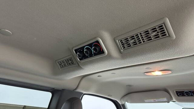 2023 Chevrolet Express LS 3500