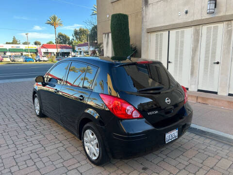 2012 Nissan Versa 1.8 S