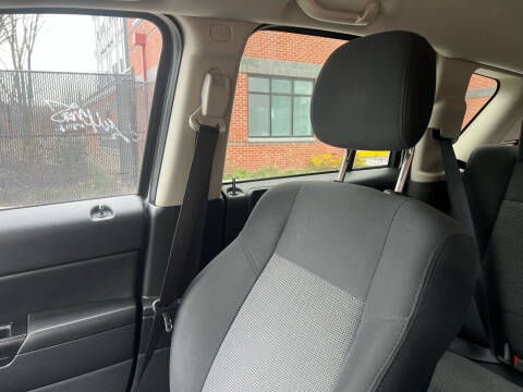 2012 Jeep Compass Sport