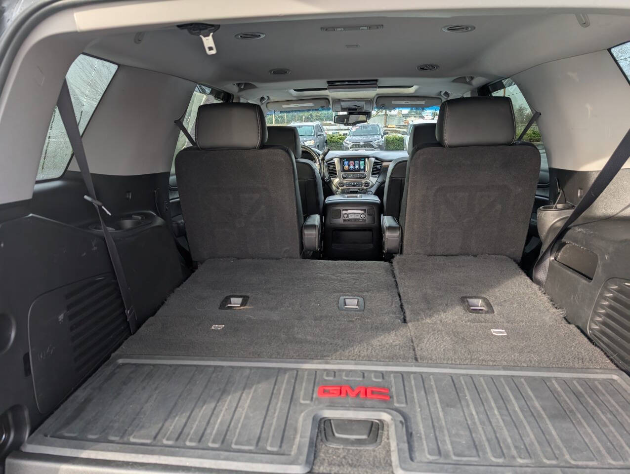 used 2020 GMC Yukon car, priced at $39,599