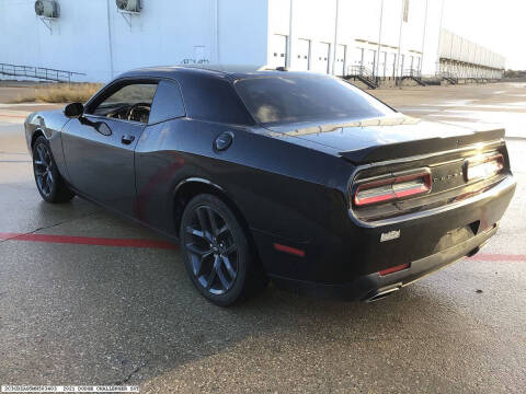 2021 Dodge Challenger SXT